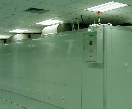 恒溫恒濕實(shí)驗(yàn)室必須具有三個(gè)典型房間